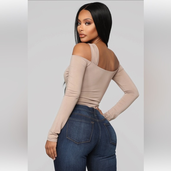 NWT Fashion Nova bodysuit Mocha size Small - Picture 6 of 6